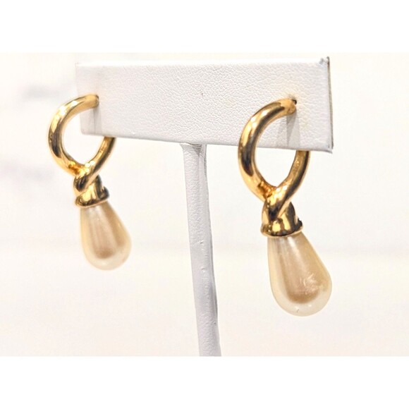 Vintage Carolee Earrings Faux Pearl Dangle Drop Gold Tone Pierced - Picture 1 of 14